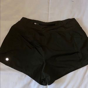 Lululemon size 8 shorts